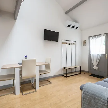 Nyaraló Le Clos Des Chevaux - Duplex Chic Avec Jardin