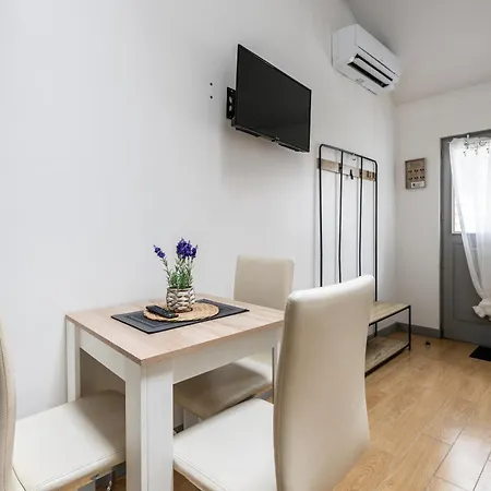 Nyaraló Le Clos Des Chevaux - Duplex Chic Avec Jardin *